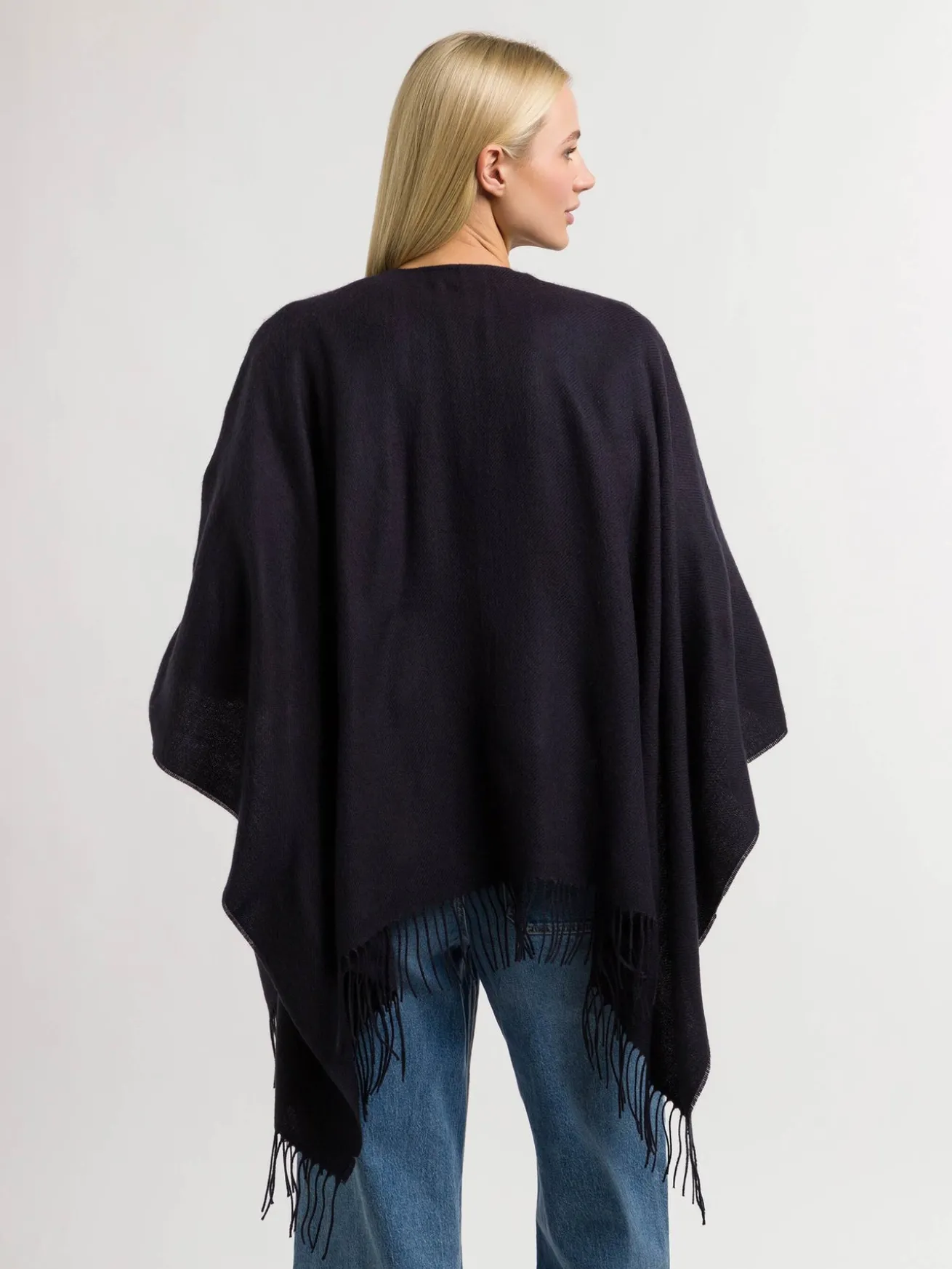 Einfarbiger Poncho aus reinem Polyacryl - Made in Germany