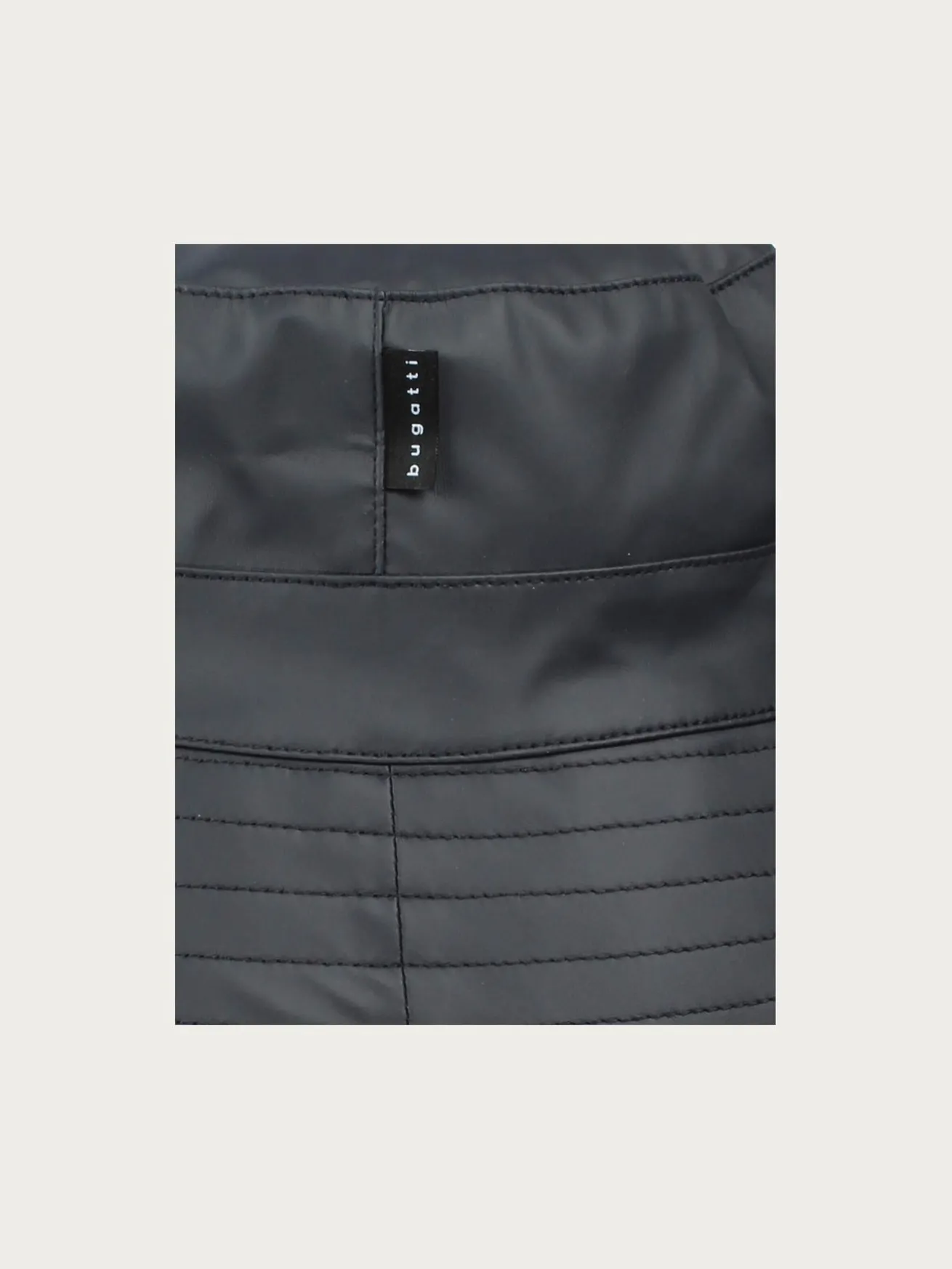 Einfarbiger wasserfester bugatti Bucket Hat