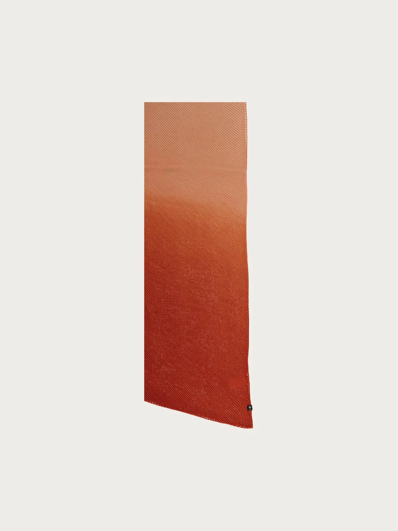 Plissee-Stola mit Ombré-Effekt