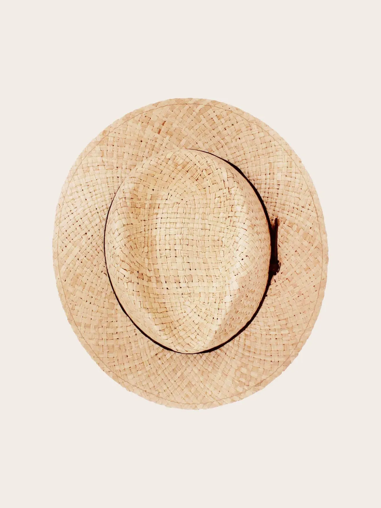 Sommerlicher bugatti Strohhut aus Raffia mit Lederband