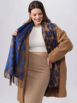 Zweifarbiger Cashmink-Schal mit Leo-Design